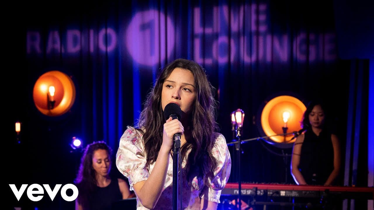 Olivia Rodrigo - When A Good Man Cries (CMAT cover) in the Live Lounge