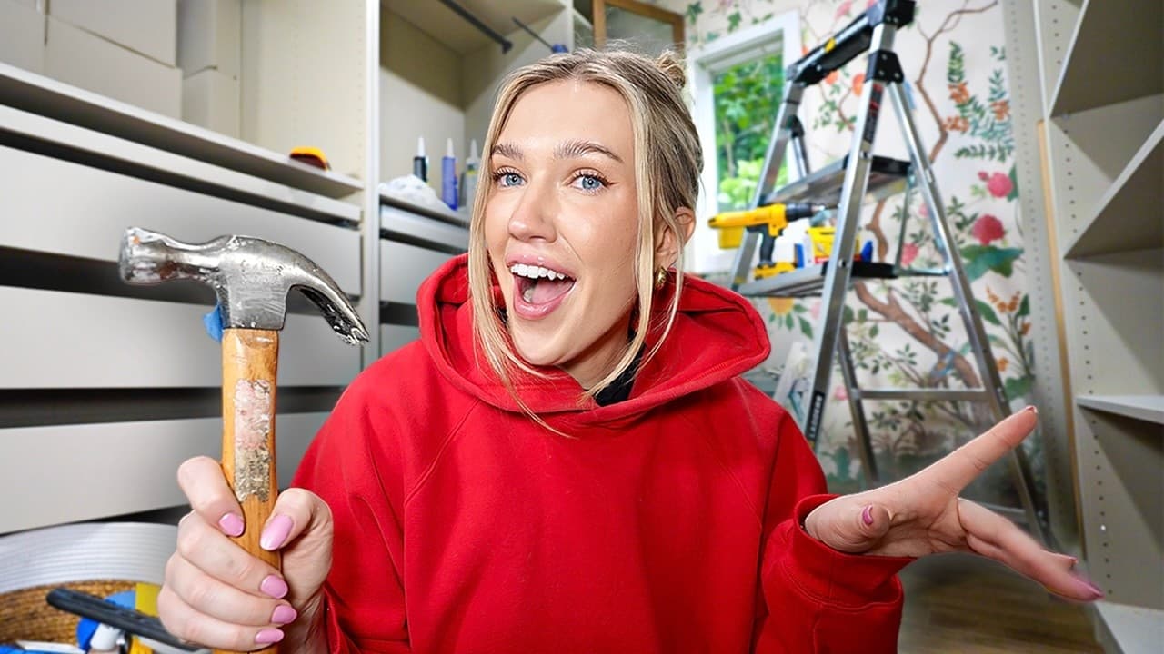 Transforming My Empty Room into a LUXURY Walk-In Closet