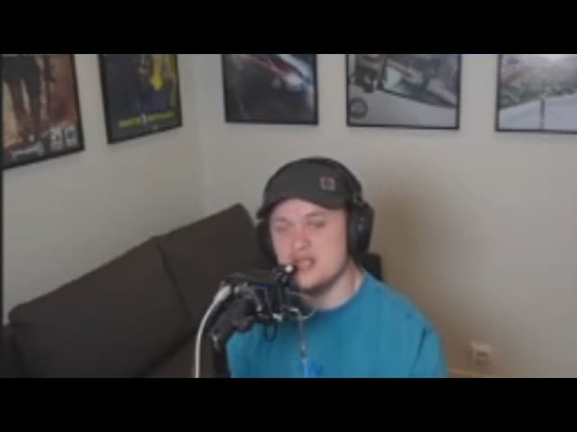 He Plays Games at a High Level Using His Mouth