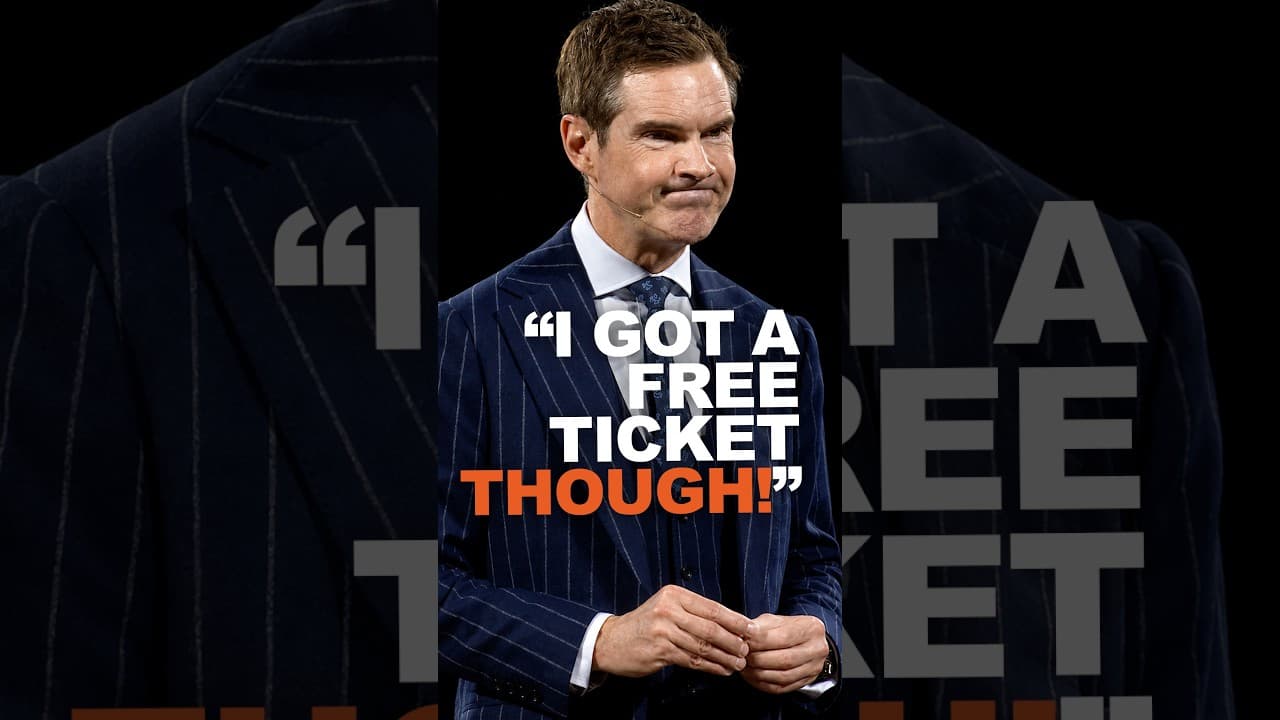 "What's the best way to rebuild your confidence?!" #jimmycarr #crowdwork #hecklers #standup