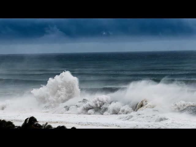 PUERTO ESCONDIDO BIGGEST SWELL IN 10 YEARS!