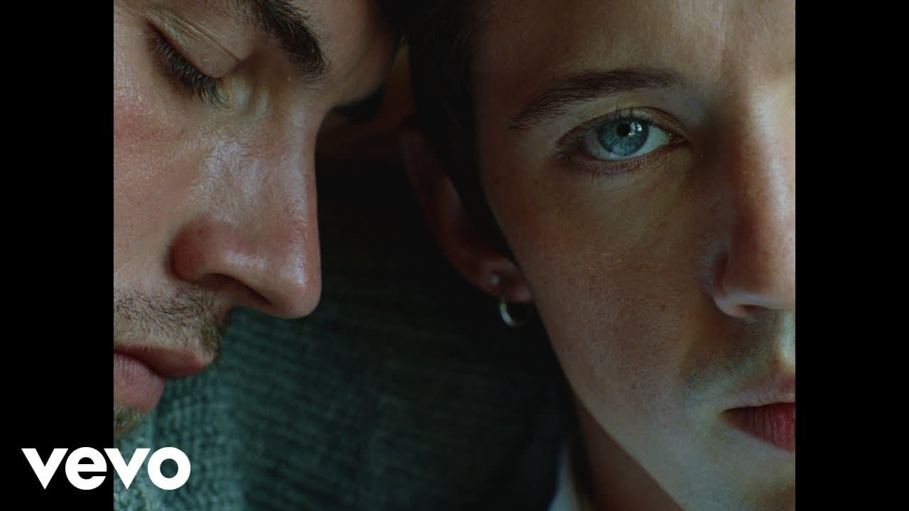 Troye Sivan - FF (Official Music Video)