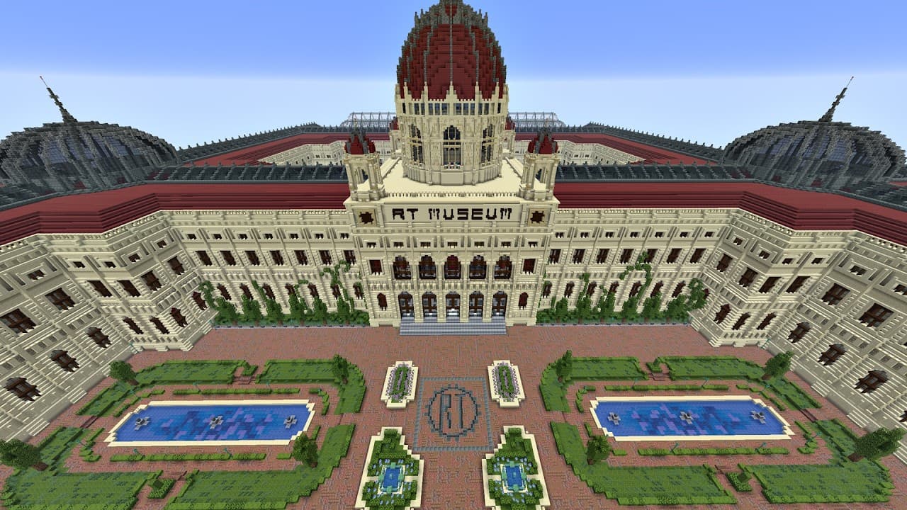 I Gave 300 Minecraft Players One Plot Each to Build A Museum