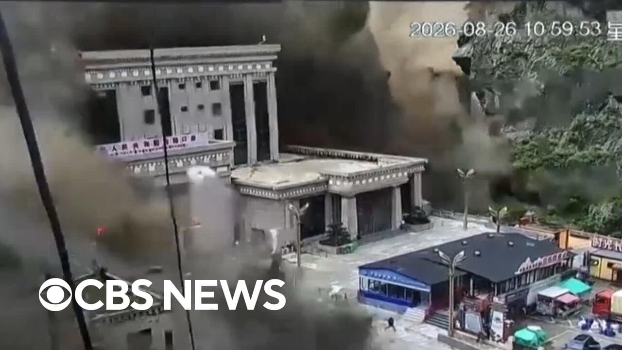 Deadly flash flood slams Nepal