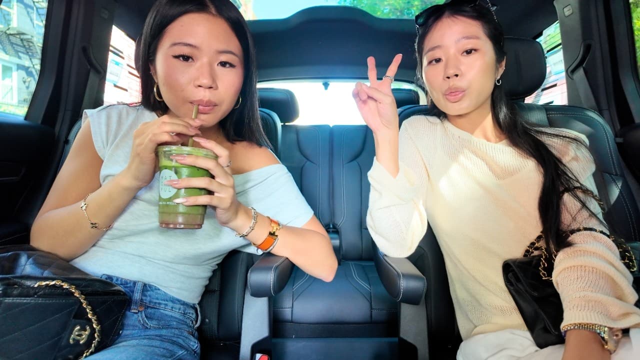 NYC Summer Vlog with Sissy | Evelyn Ha