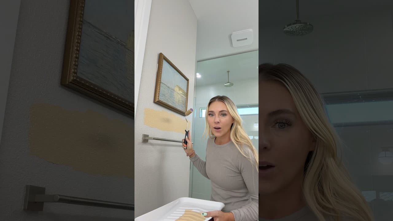 My last video in the old house !! 🥹🫶🏠 #painting #diy painting my bathroom the color of my hair