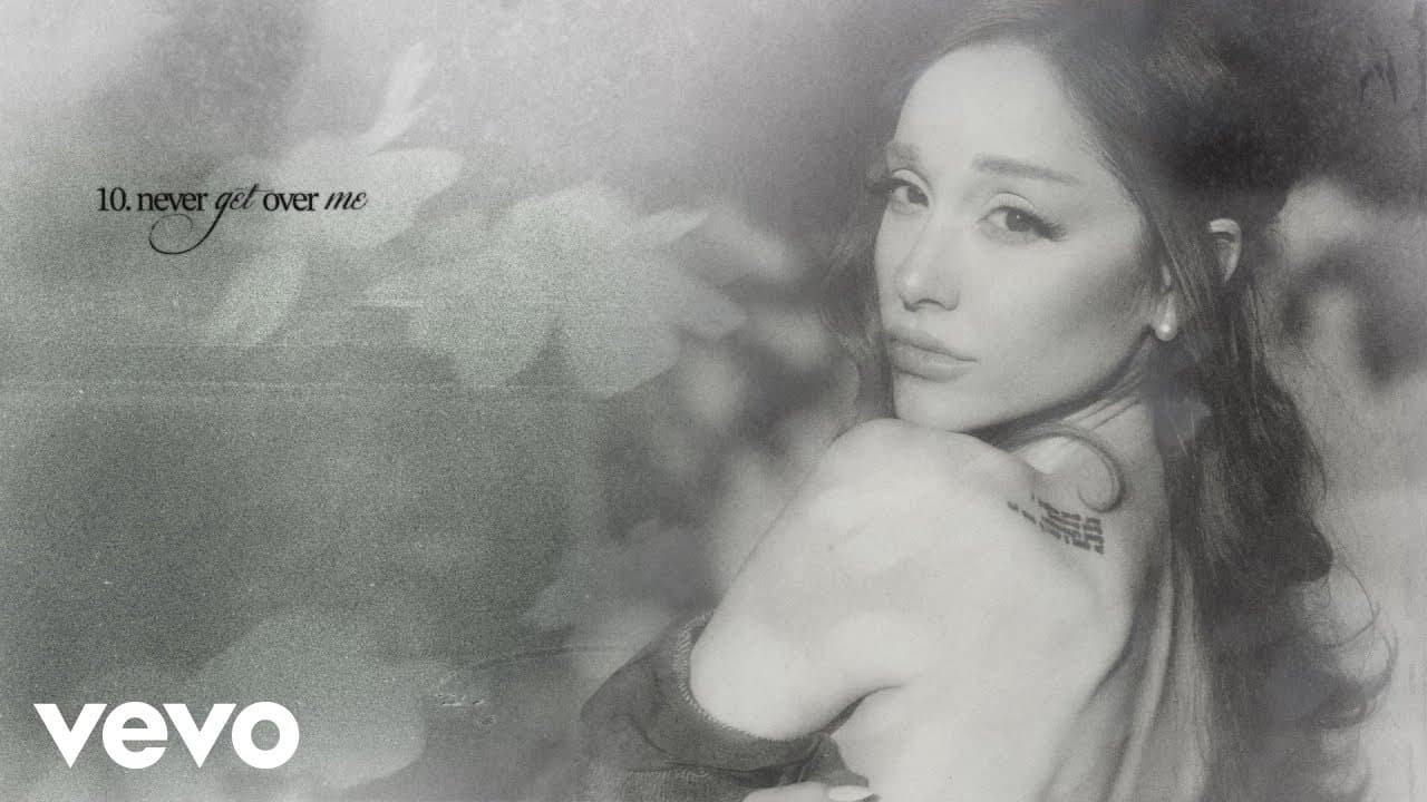 Ariana Grande - never get over me (official visualizer)