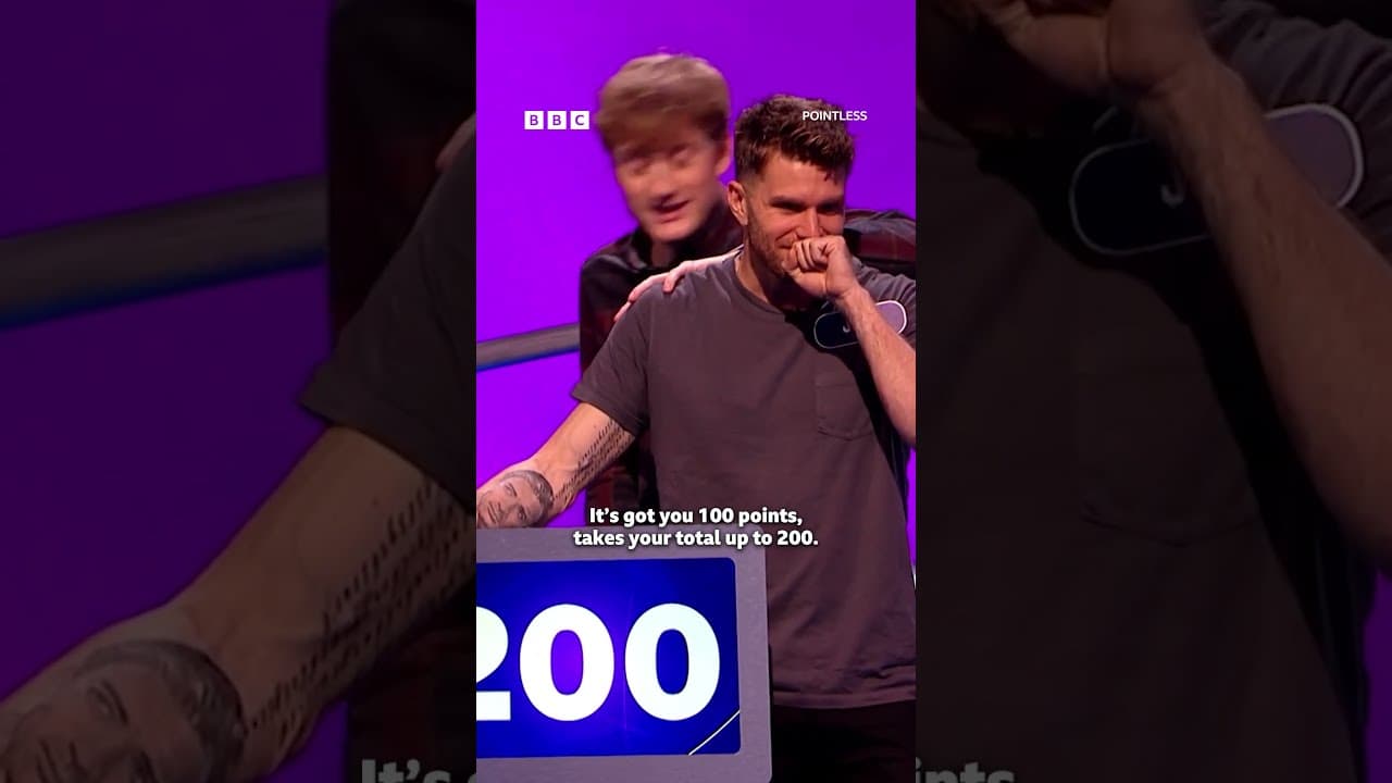 James Acaster chose a risky answer… did it pay off? 🙃 #Pointless #traitors #jamesacaster #comedy