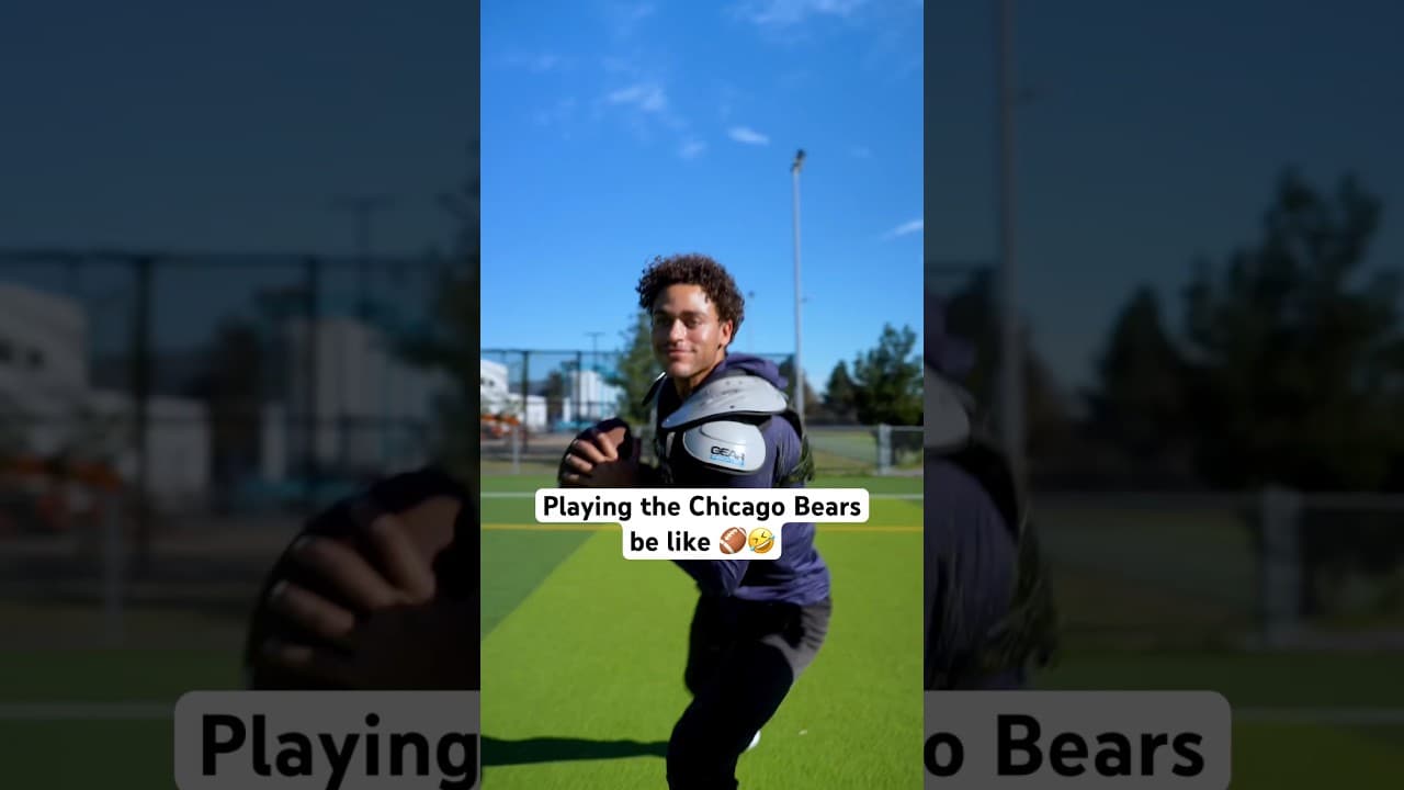 Playing the Chicago Bears be like ๐๐คฃ #nfl #comedyshorts #sketchcomedy