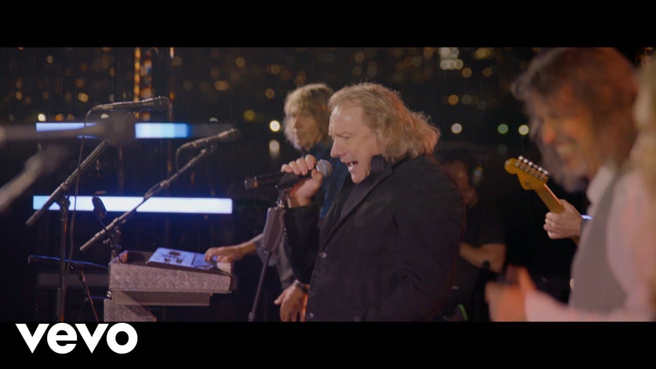 Foreigner - I Want To Know What Love Is (Live From Ellis Island) (Official Music Video)